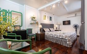 Trevi'S Inn